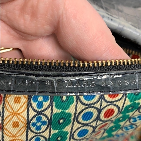 Marc by Marc Jacobs Classic Q Hillier - Picture 9 of 10